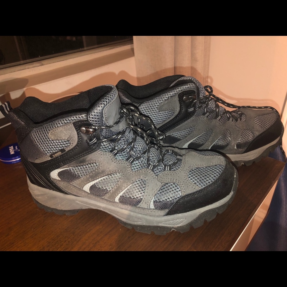 Hiking Boots Khombu Size 10